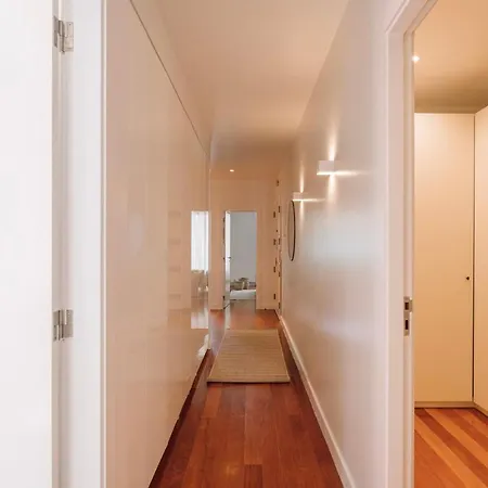 Lansac - 3 Bedrooms And Office In Arroios