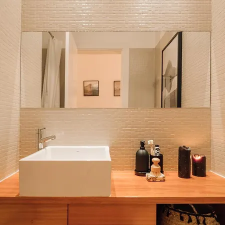 Daire Lansac - 3 Bedrooms And Office In Arroios *