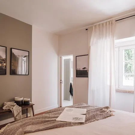Lansac - 3 Bedrooms And Office In Arroios Apartamento Lisboa