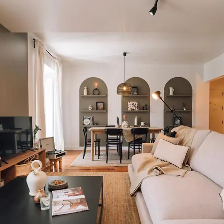 Lansac - 3 Bedrooms And Office In Arroios